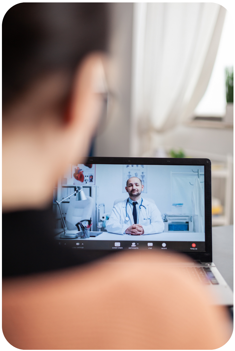 Atendimento em saúde online com a MediQuo